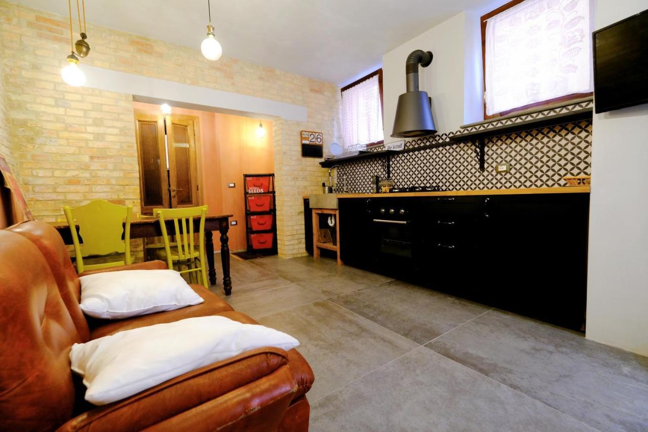 La Casa Di Francesco E Rosina Apartment San Benedetto del Tronto Ngoại thất bức ảnh